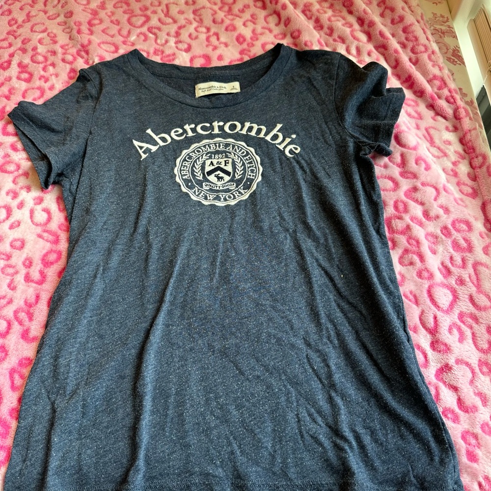Abercrombie & Fitch Women’s Navy T-Shirt